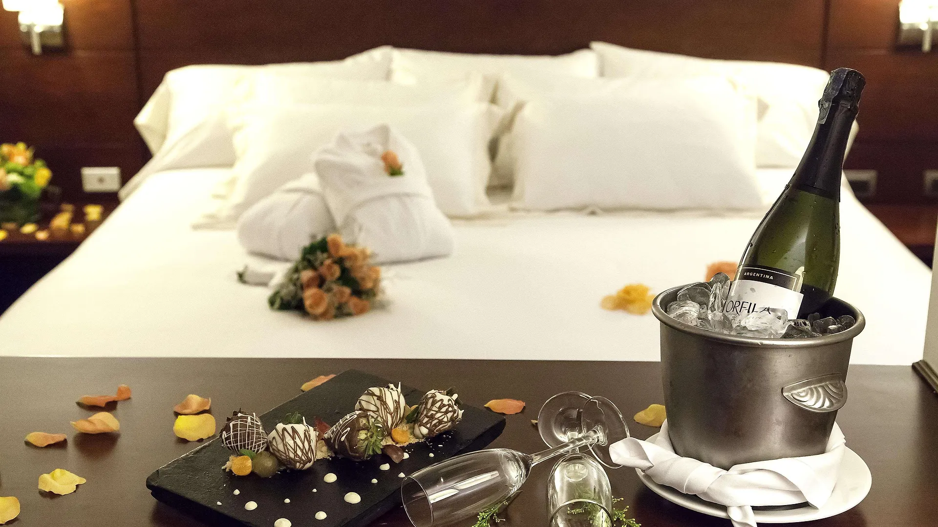 Radisson Bogota Metrotel 4*,