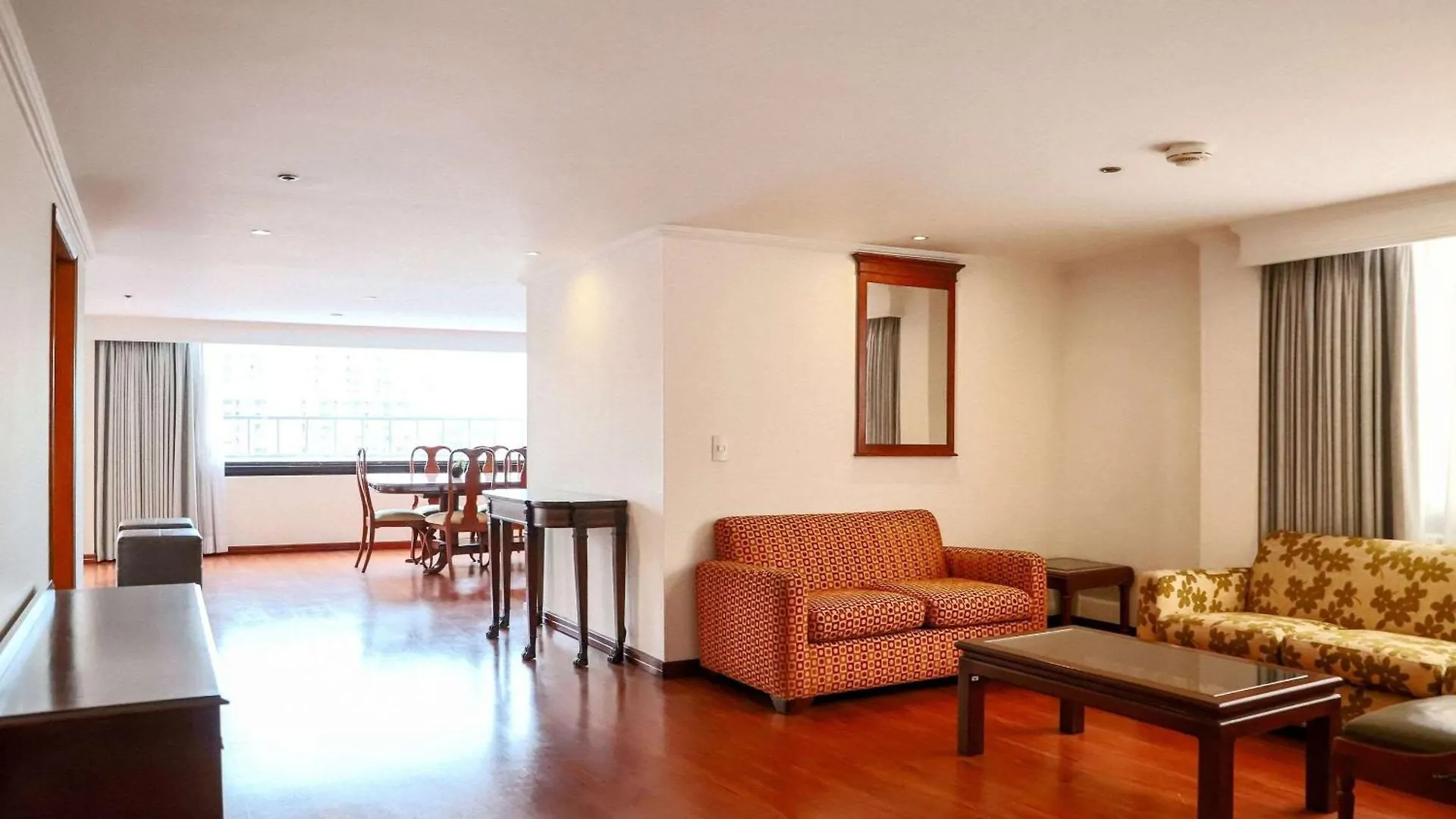 Radisson Bogota Metrotel