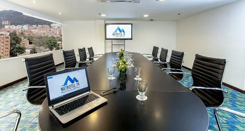 Radisson Bogota Metrotel 4*,
