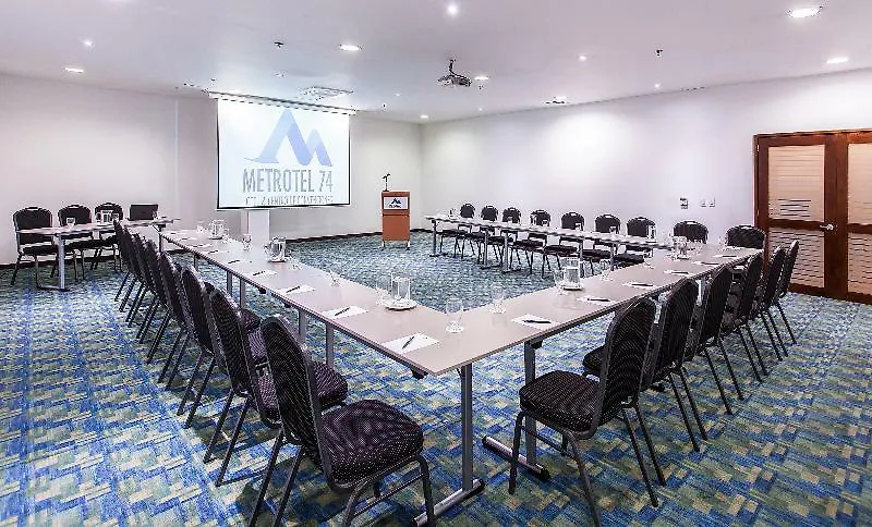 Radisson Bogota Metrotel 4*,
